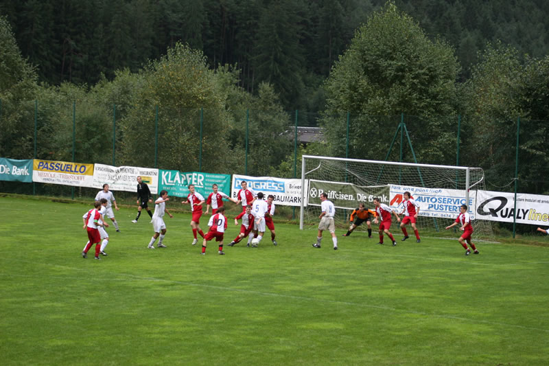 gal/Saison2008-2009- Pokal 1. Runde Hinspiel: Vintl - SV Reischach/2008-08-24 SVR gg. Vintl - Pokalhinspiel 160.jpg